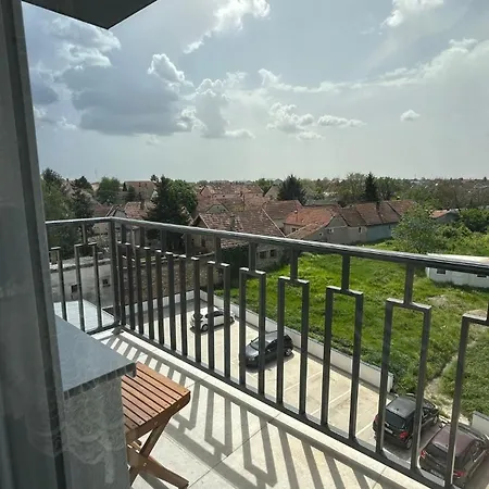 Bed & Breakfast Stan Na Dan Indjija Bukorovac